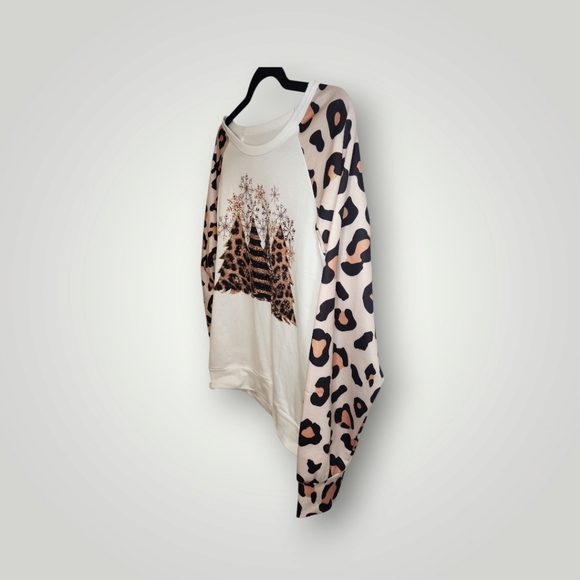 Leopard Print Sleeve Women's Top White and Brown T Shirt Womens Long Sleeve - Picture 7 of 8